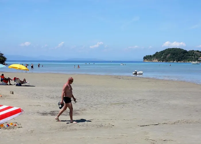 Apartamento With Swimming Pool Kampor, Rab - 15305